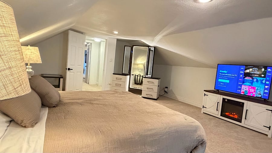 Furnished Finder property 1021846_1 photo 22