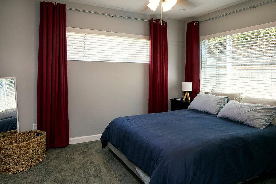 2nd Bedroom - Queen Bed
