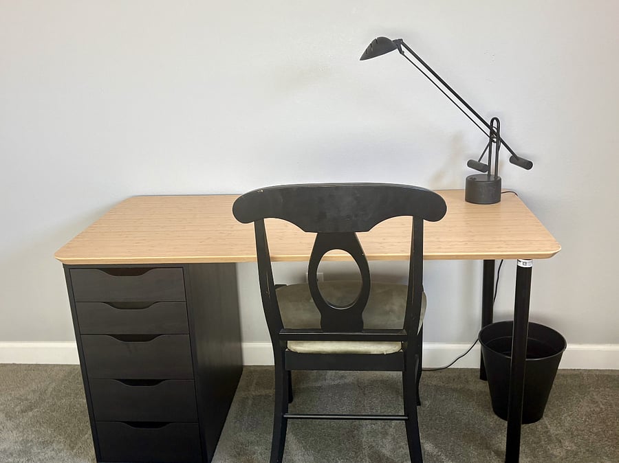Dedicated work space in 2nd Bedroom