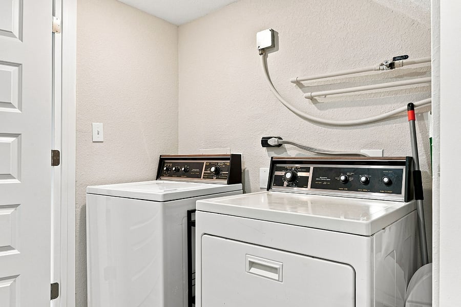 Furnished Finder property 1021857_1 photo 35