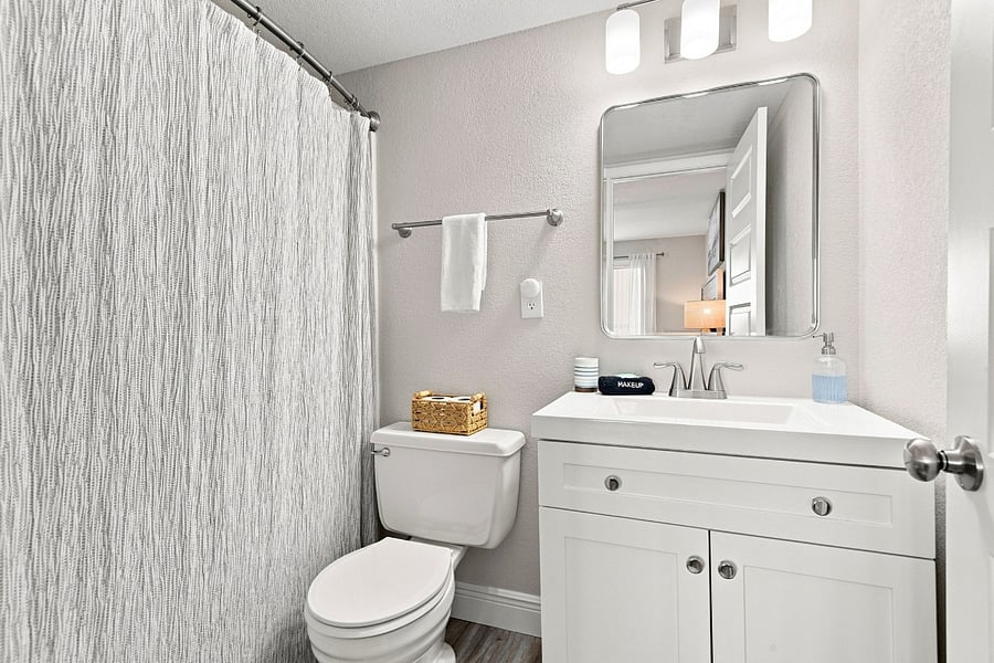 Furnished Finder property 1021857_1 photo 30