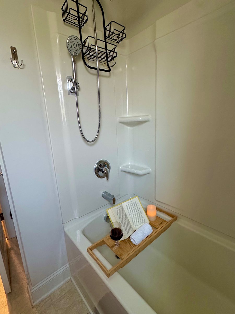 Furnished Finder property 1021877_1 photo 10