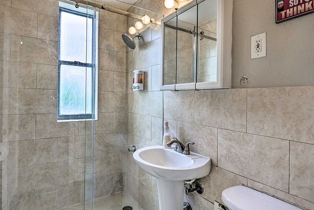 Furnished Finder property 1021883_1 photo 21