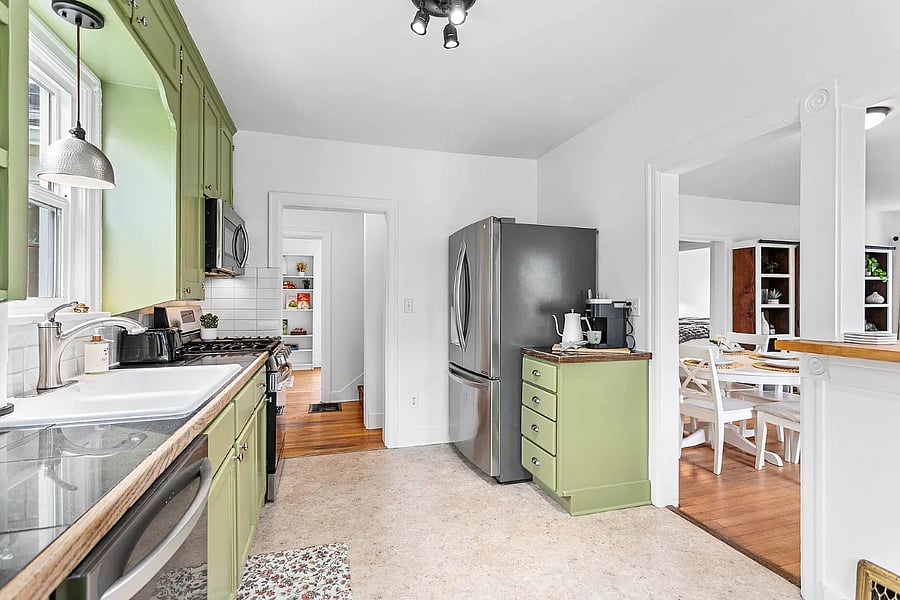 Furnished Finder property 1021893_1 photo 12