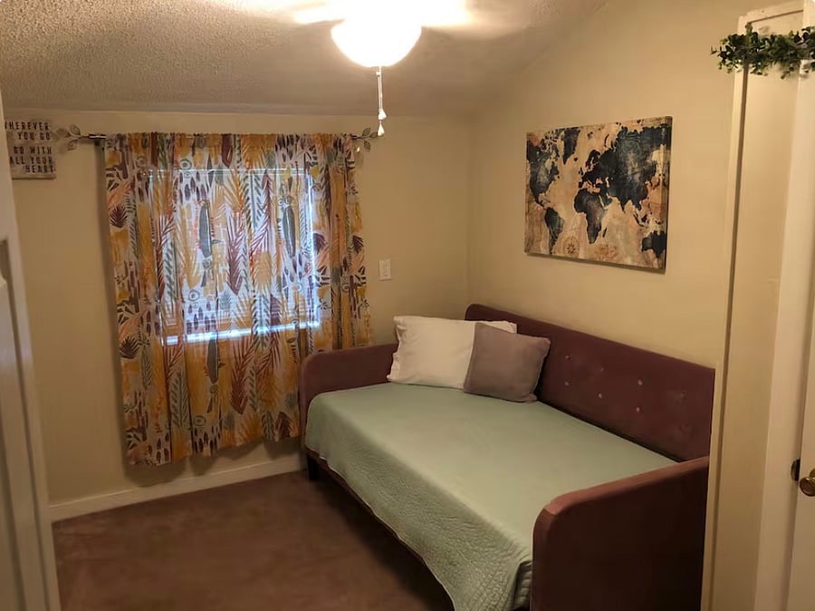 Furnished Finder property 1021918_1 photo 11