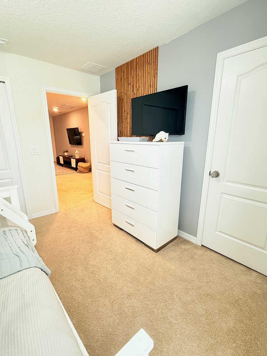 Furnished Finder property 1021932_1 photo 36