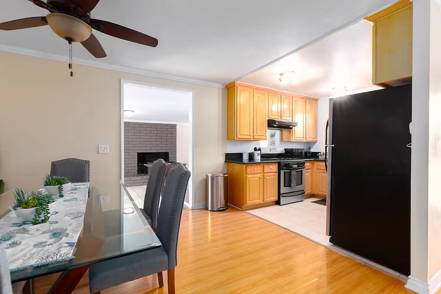 Furnished Finder property 1021949_1 photo 6