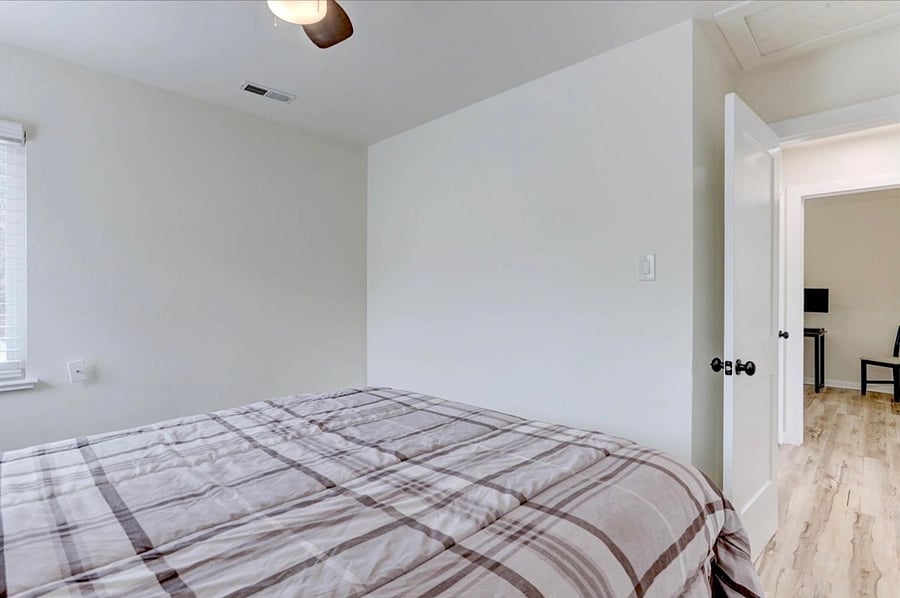 Furnished Finder property 1021969_1 photo 17