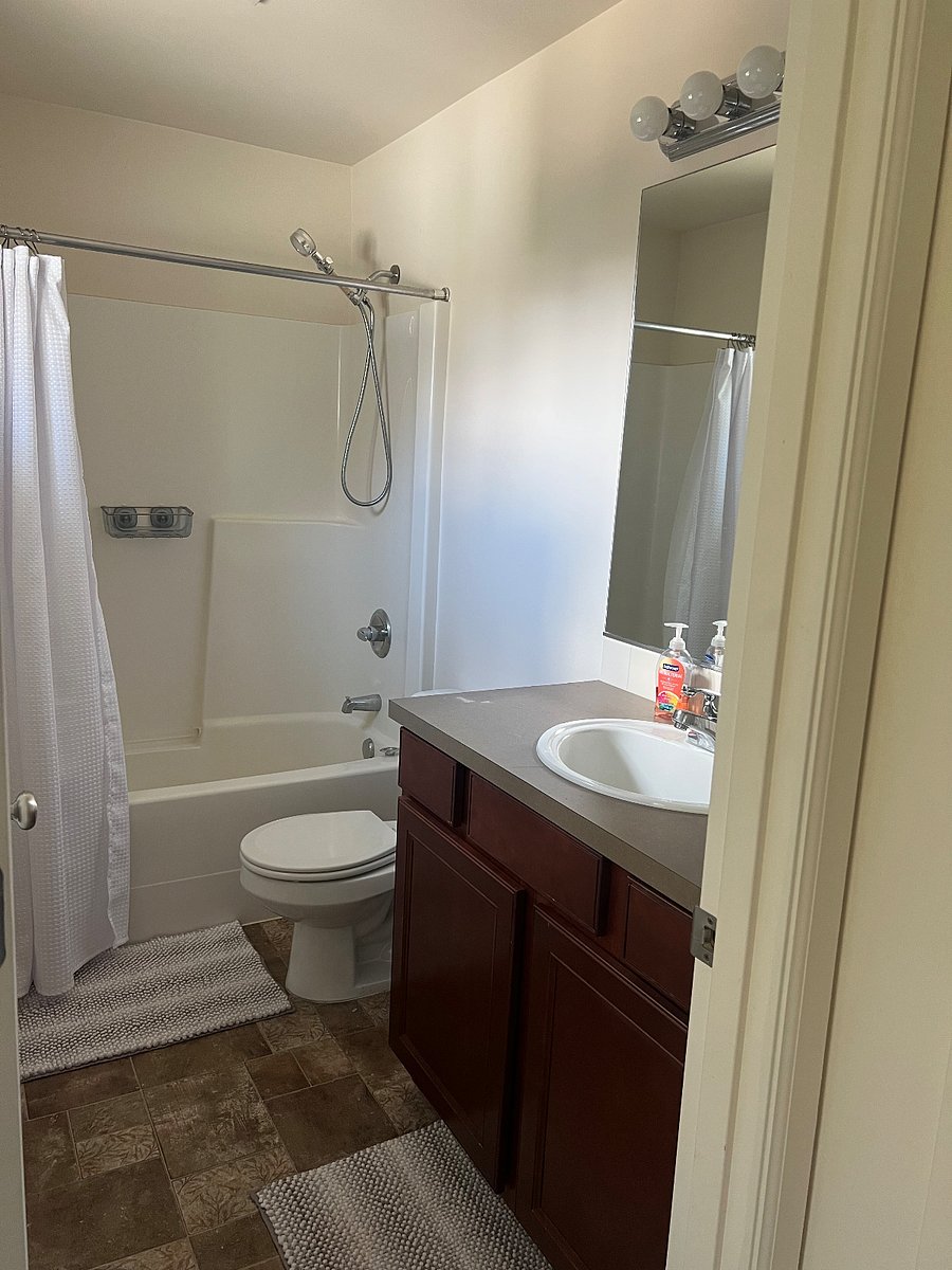 Furnished Finder property 1021986_1 photo 12