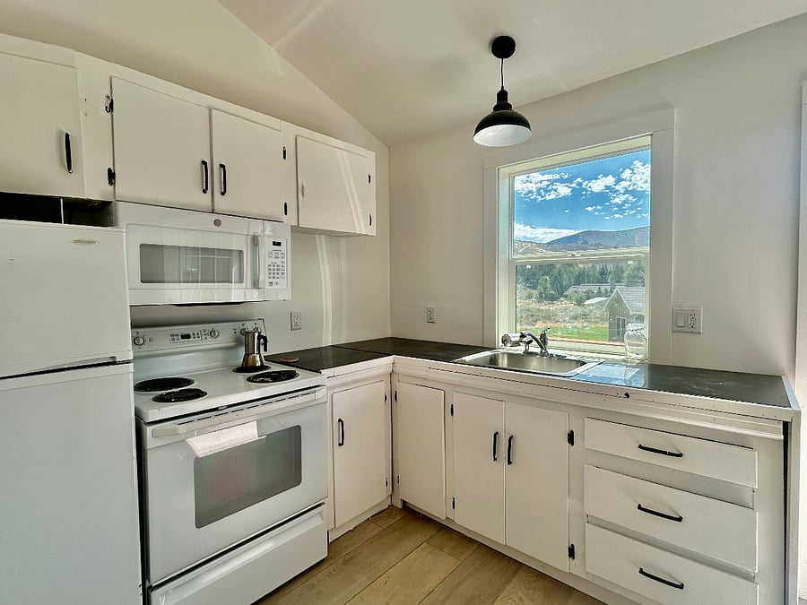 Furnished Finder property 1022001_1 photo 9