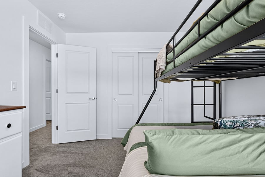 Furnished Finder property 1022013_1 photo 20