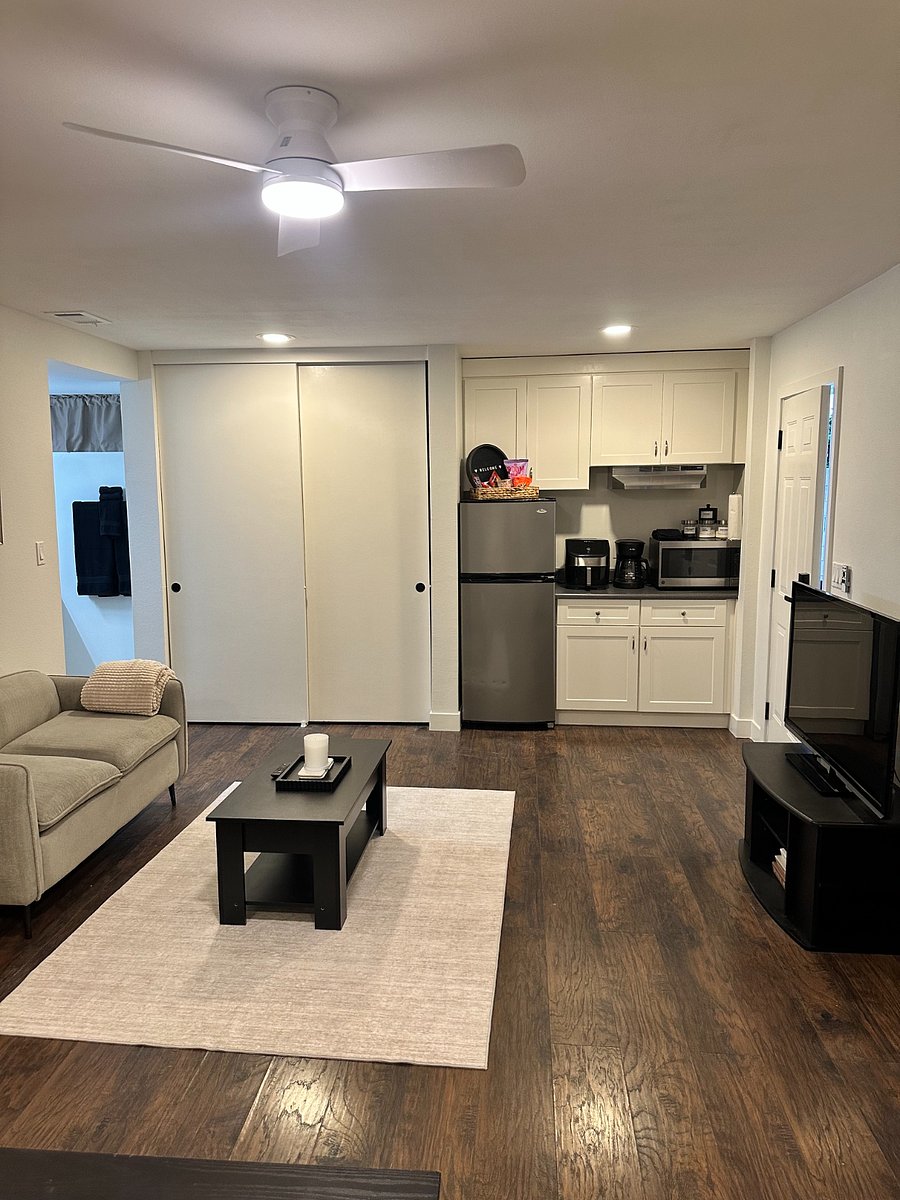 Furnished Finder property 1022024_1 photo 14