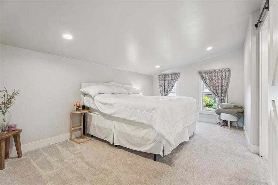 Furnished Finder property 1022026_1 photo 9