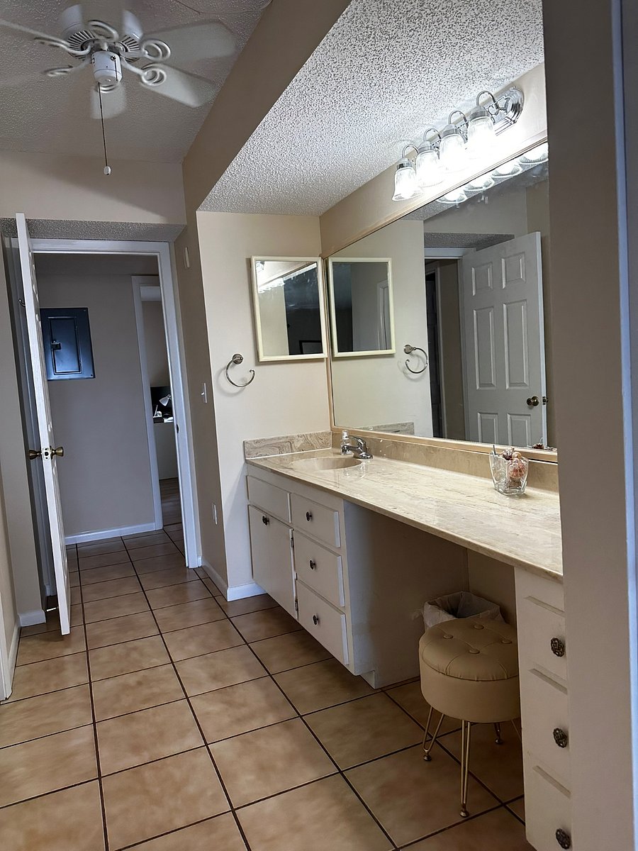 Furnished Finder property 1022030_1 photo 15