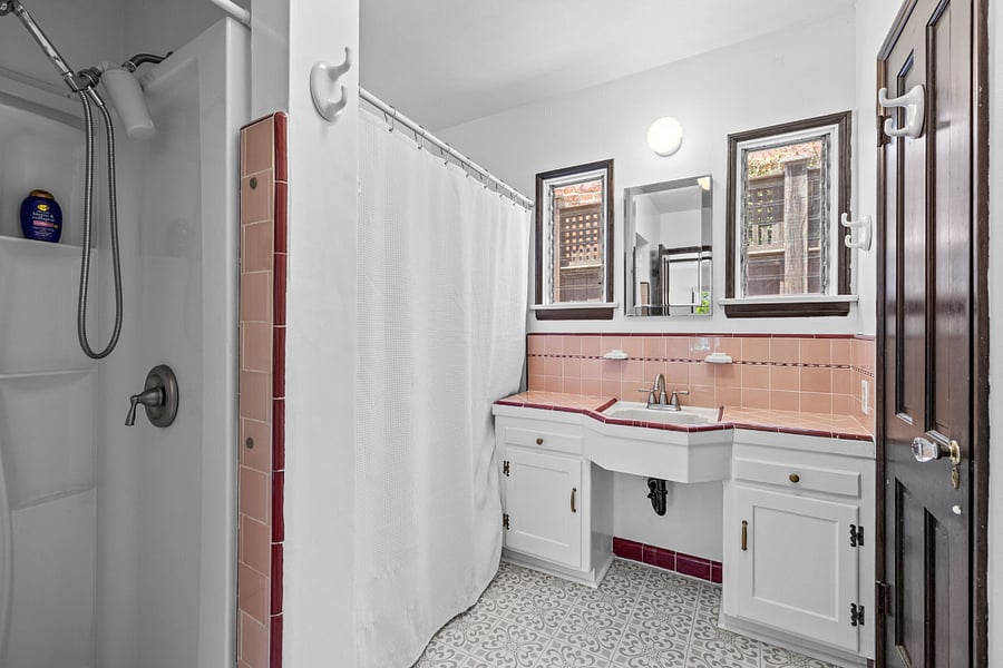 Furnished Finder property 1022045_1 photo 21