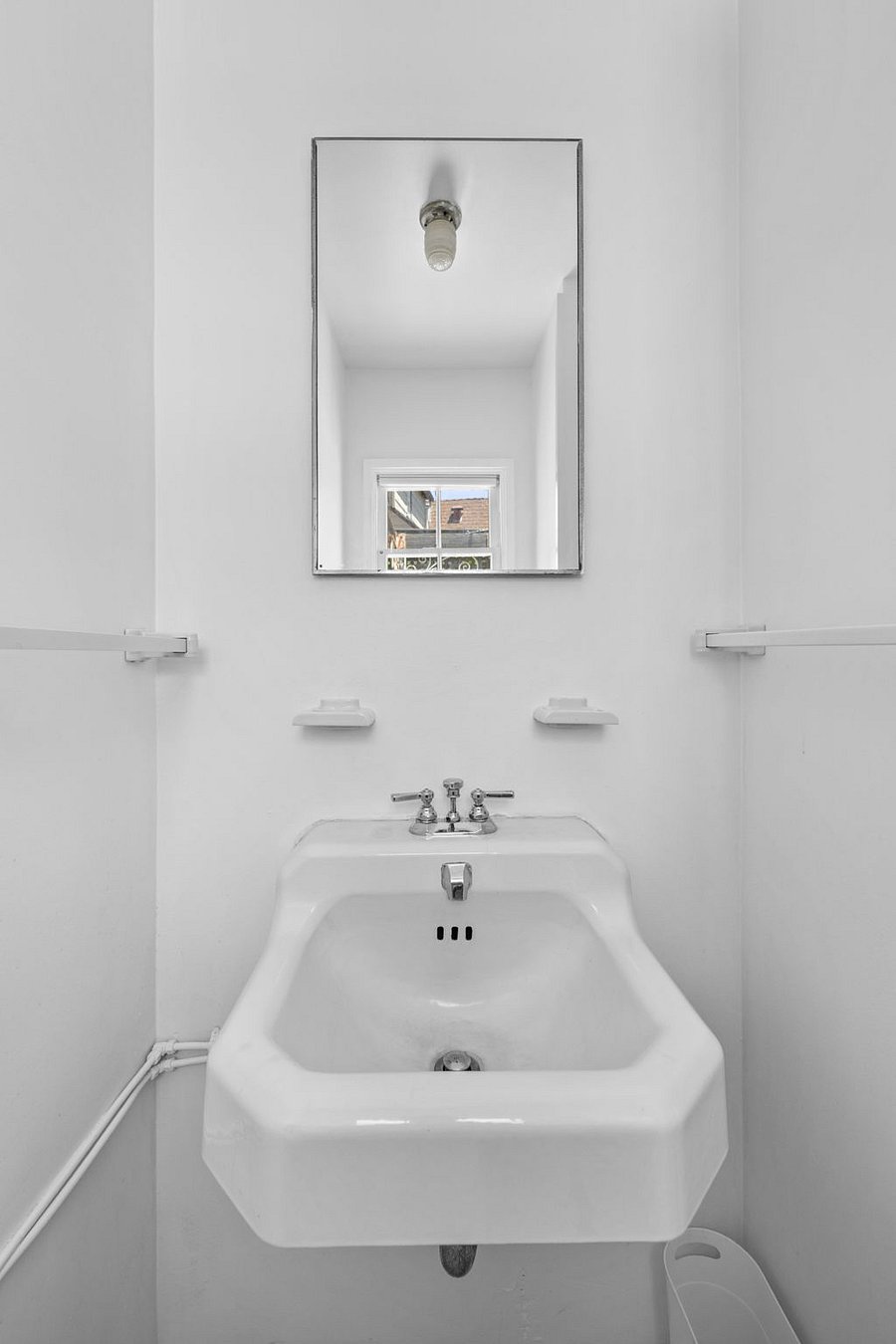 Furnished Finder property 1022045_1 photo 25