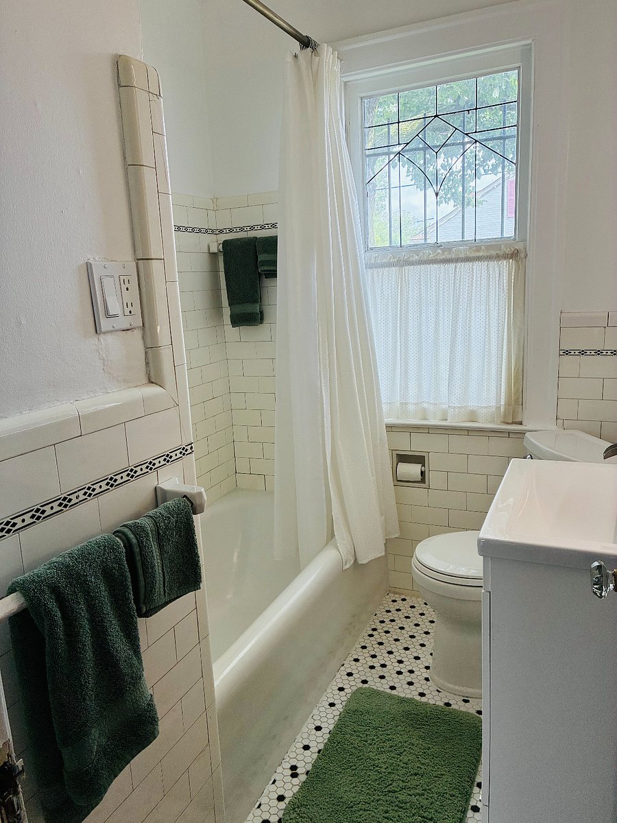 Furnished Finder property 1022052_1 photo 8