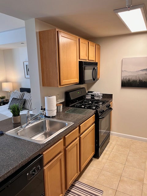Furnished Finder property 1022054_1 photo 12