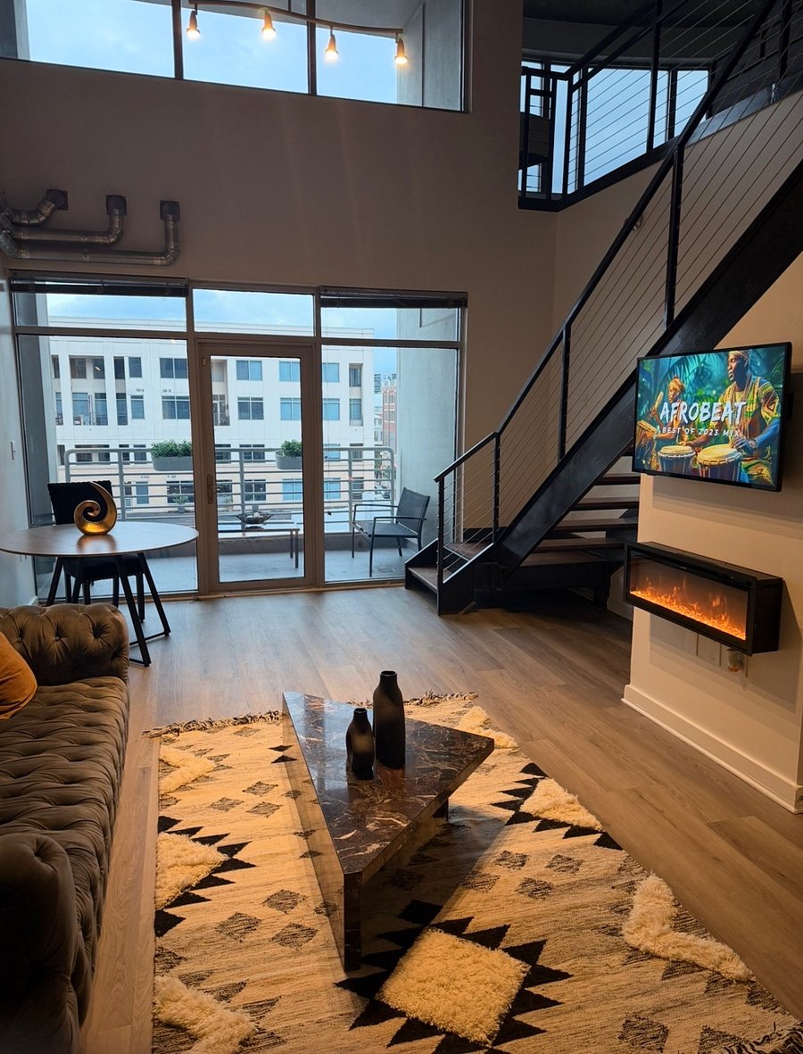 Furnished Finder property 1022063_1 photo 2