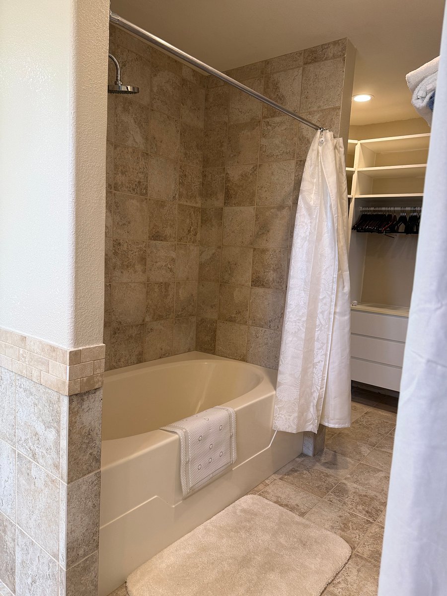 Furnished Finder property 1022064_1 photo 22