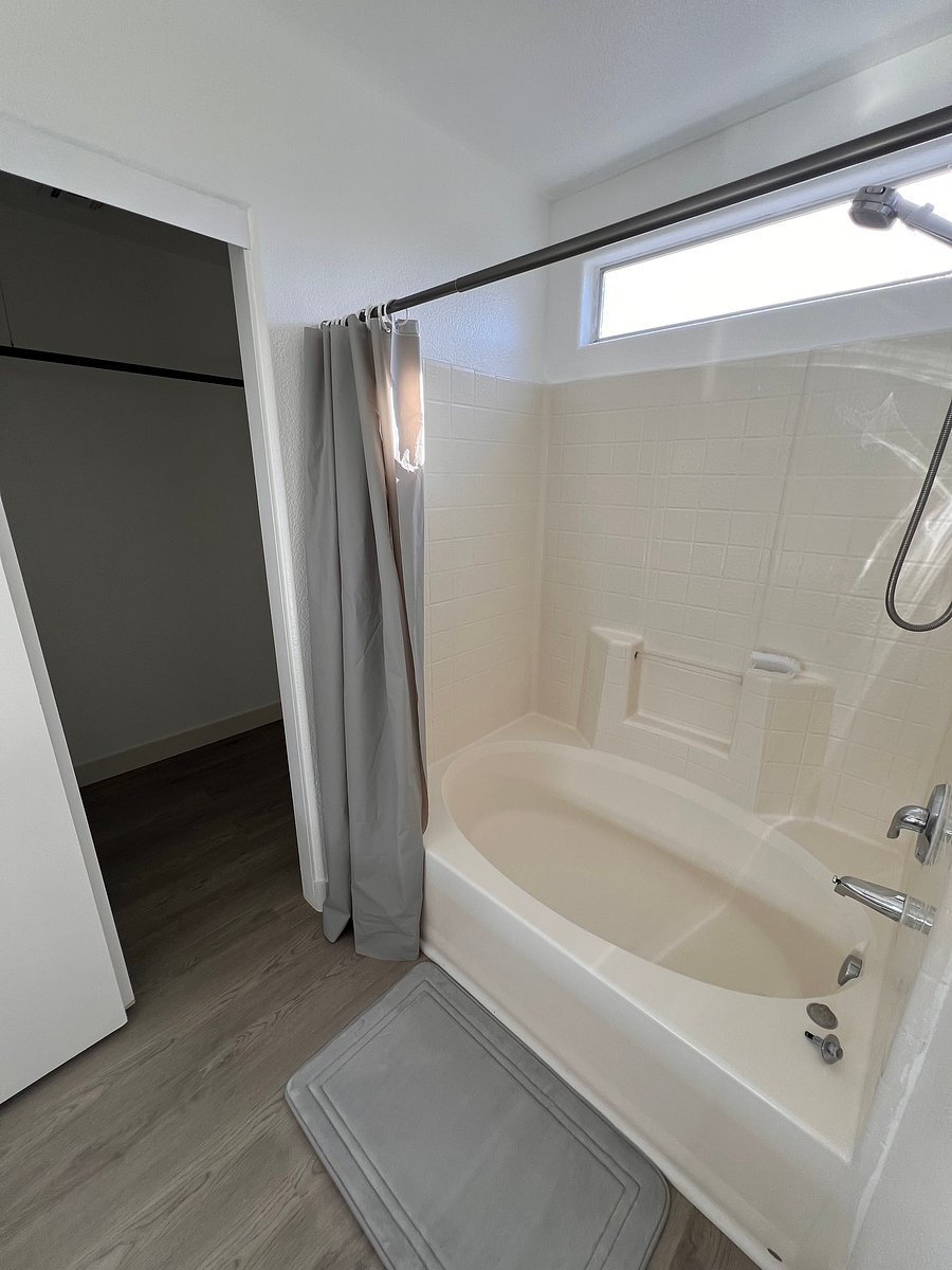 Furnished Finder property 1022075_1 photo 16