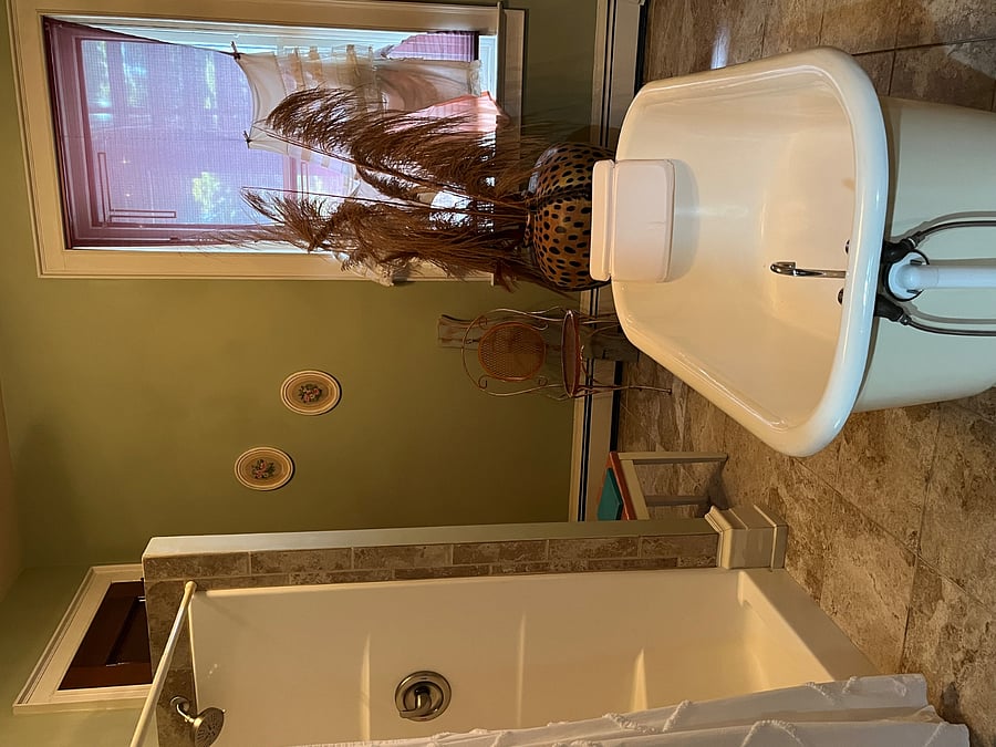 Furnished Finder property 1022087_1 photo 4