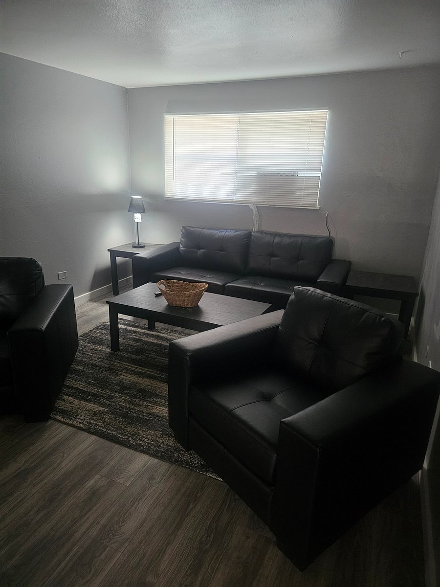 Furnished Finder property 1022089_1 photo 3