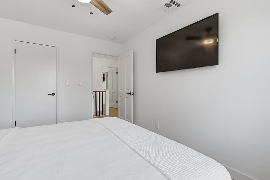 Furnished Finder property 1022099_1 photo 14