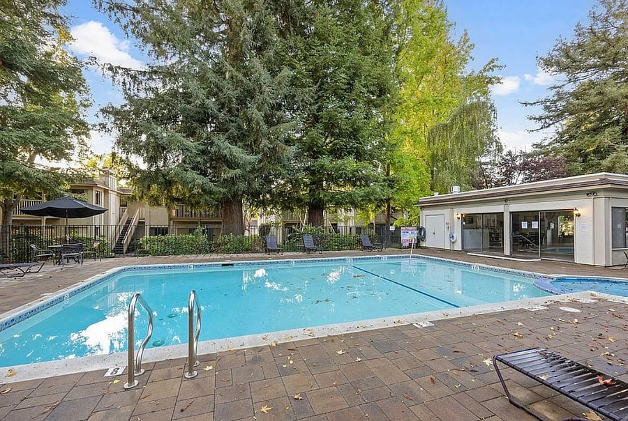 Furnished Finder property 1022106_1 photo 12