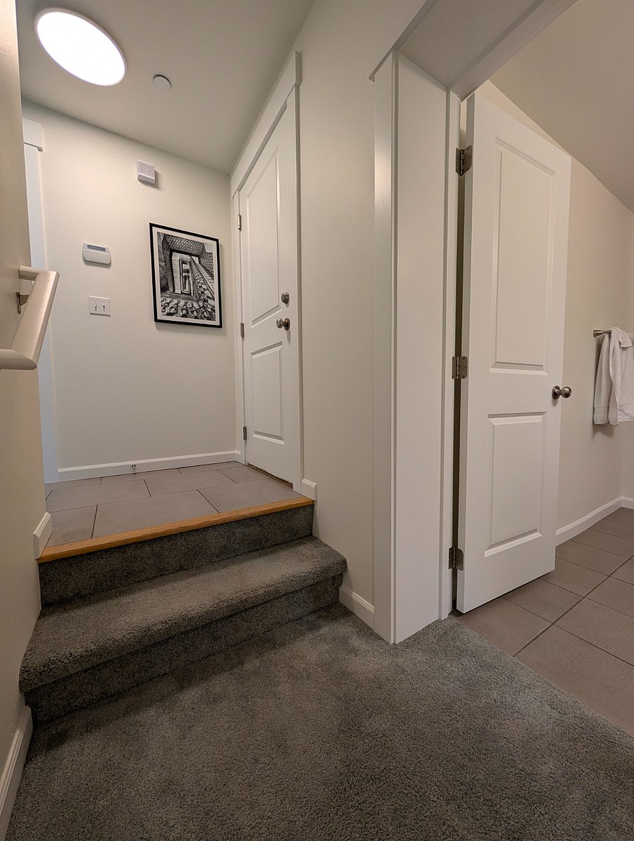 Furnished Finder property 1022137_1 photo 51