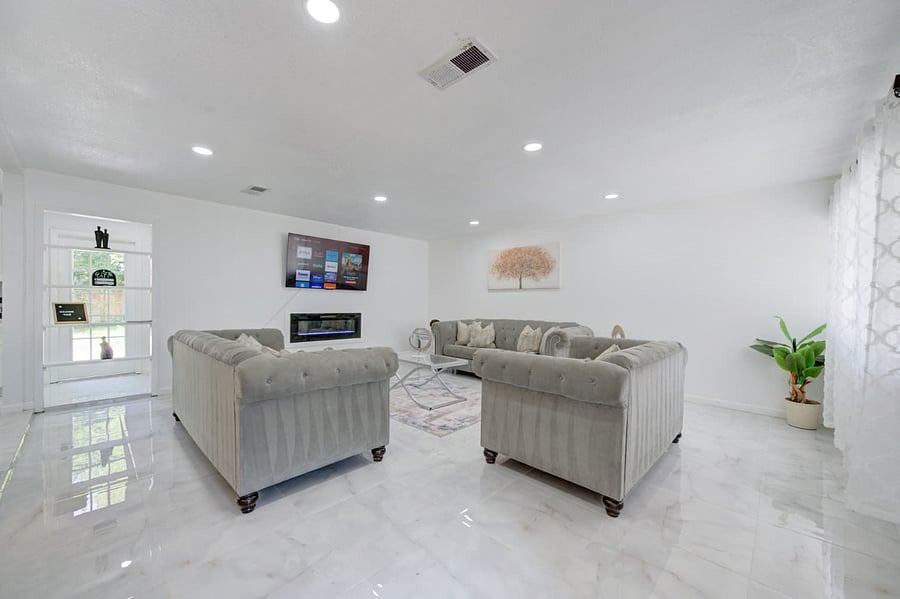 Furnished Finder property 1022169_1 photo 13
