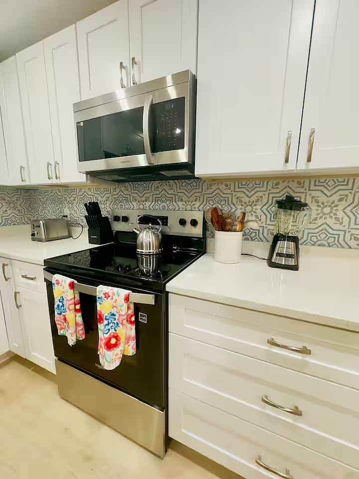 Furnished Finder property 1022172_1 photo 6