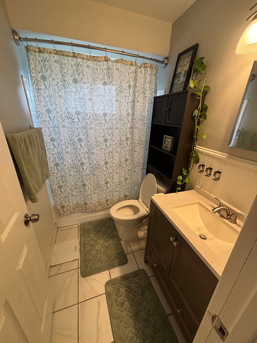 Furnished Finder property 1022175_1 photo 8