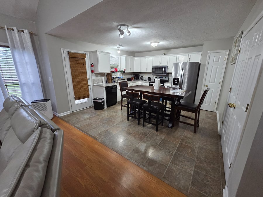 Furnished Finder property 1022176_1 photo 6