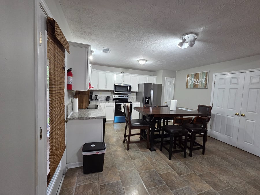 Furnished Finder property 1022176_1 photo 10