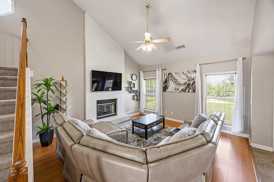 Furnished Finder property 1022176_1 photo 9