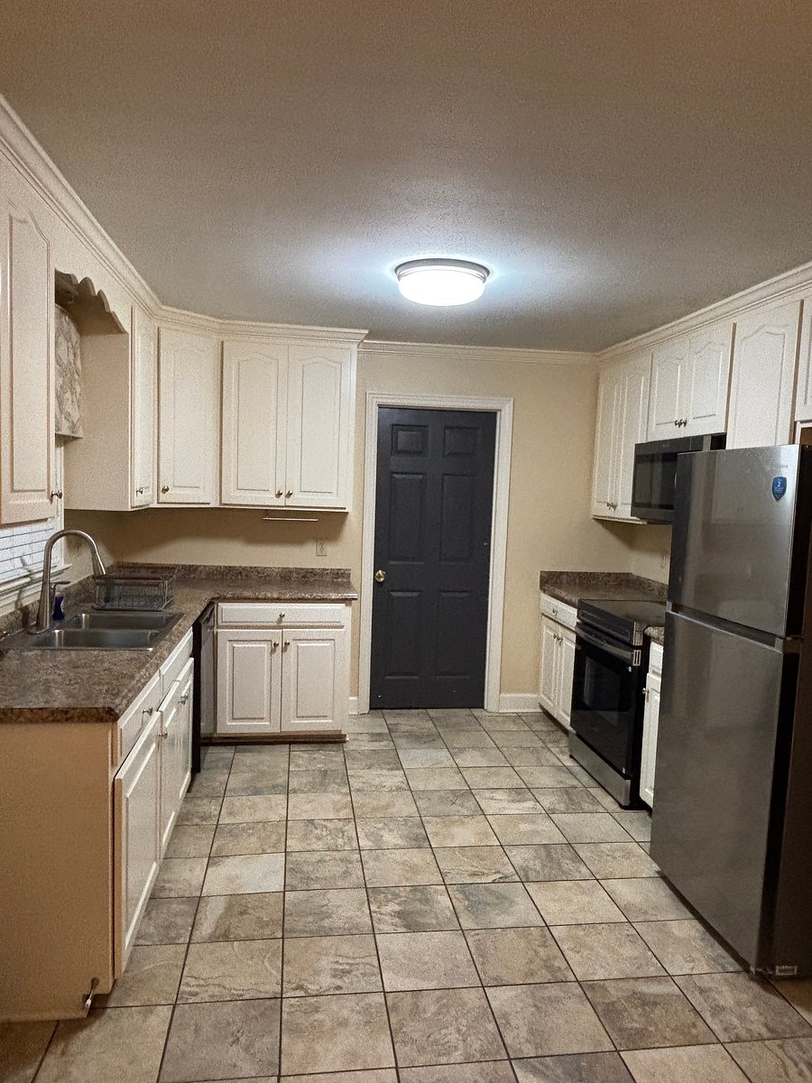Furnished Finder property 1022180_2 photo 13