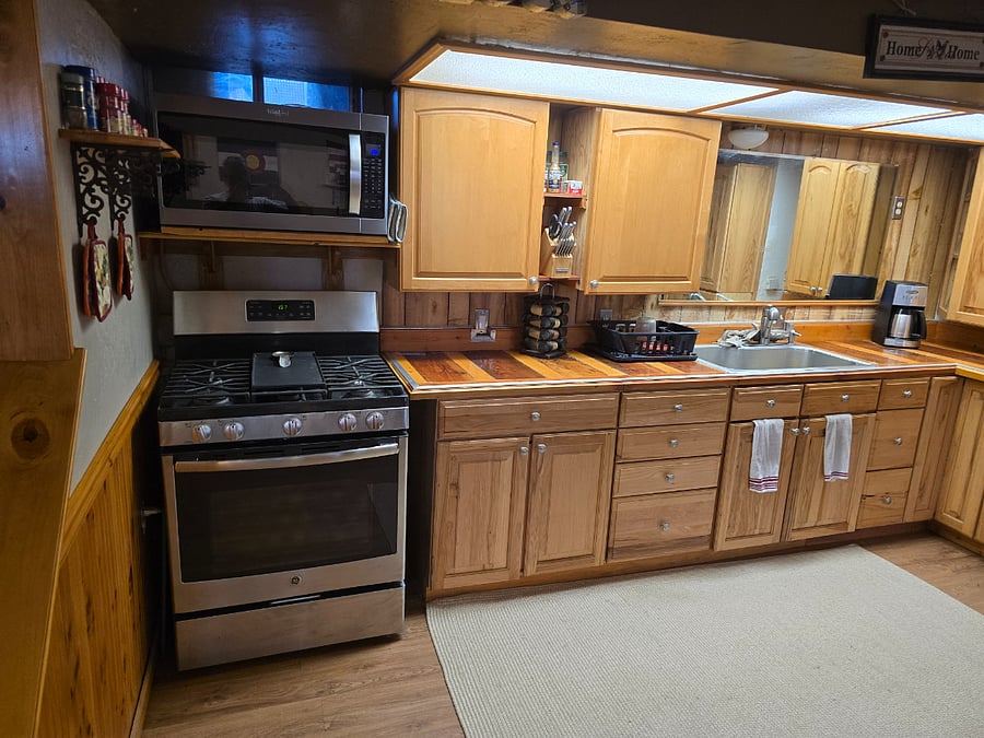 GE natural gas range and oven, Whirpool Microwave