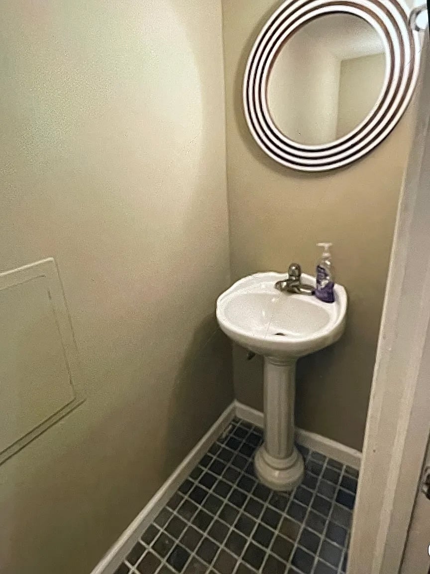 Furnished Finder property 1022189_1 photo 14