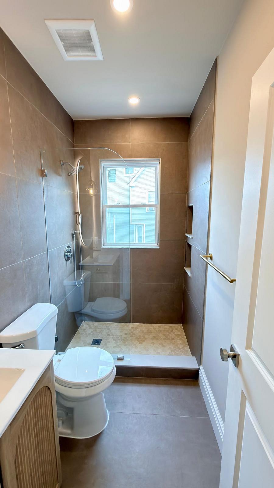 Furnished Finder property 1022206_2 photo 12