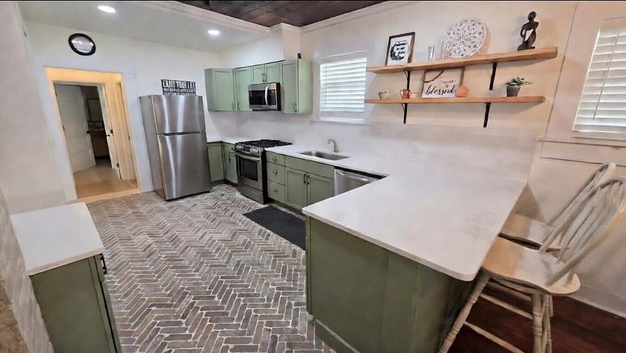 Furnished Finder property 1022209_1 photo 8