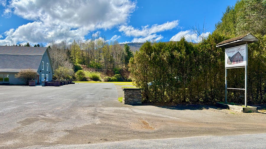 Furnished Finder property 1022235_1 photo 3