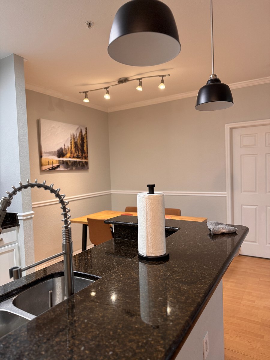 Furnished Finder property 1022241_1 photo 22