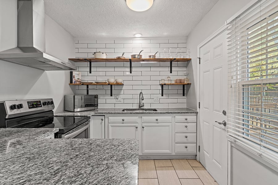 Furnished Finder property 1022256_1 photo 12
