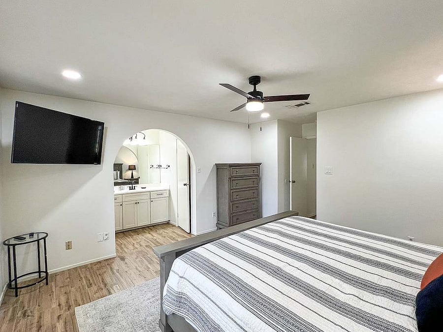 Furnished Finder property 1022271_1 photo 11
