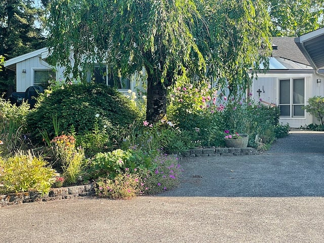 Furnished Finder property 1022285_1 photo 12