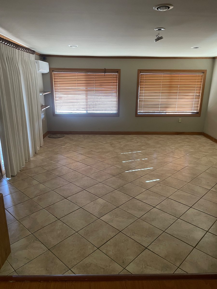 Furnished Finder property 1022302_1 photo 3