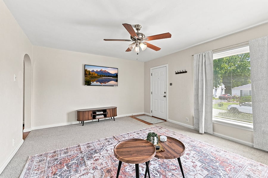 Furnished Finder property 1022338_1 photo 3