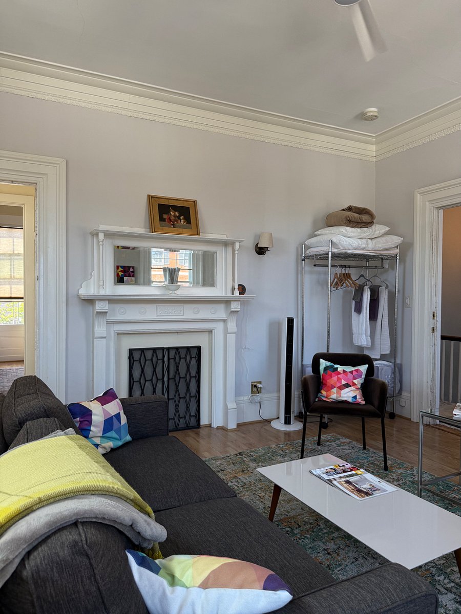 Furnished Finder property 1022357_3 photo 37