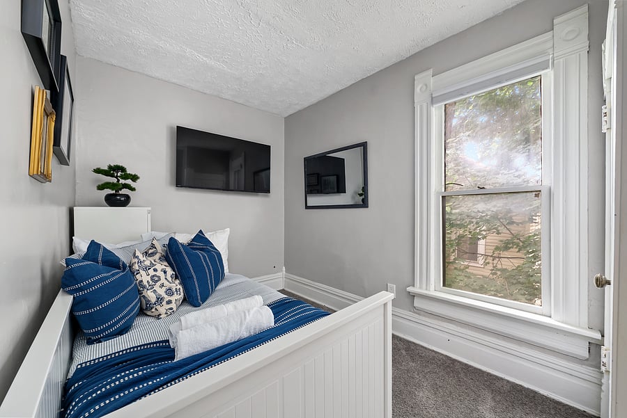 Furnished Finder property 1022359_1 photo 19